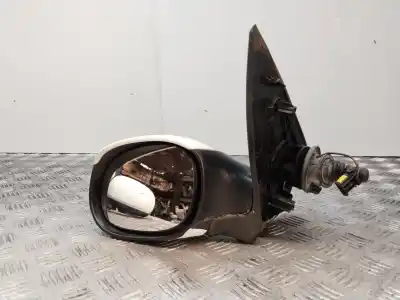 Second-hand car spare part left rearview mirror for peugeot 206 fastback (2a/c) 1.4 hdi eco 70 oem iam references 6465000