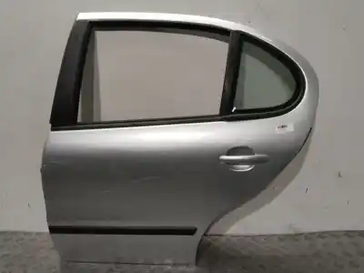 Peça sobressalente para automóvel em segunda mão porta do automóvel traseira esquerda por seat leon (1m1) 1.6 16 v referências oem iam 1m0833055l