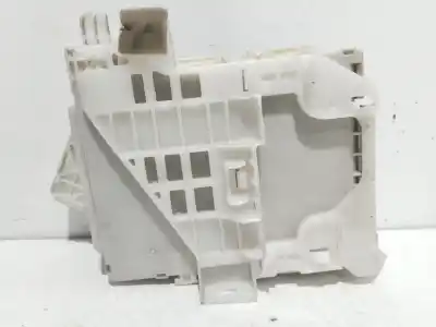 Автозапчасти б/у блок реле/предохранителей за toyota prius (_w3_) 1.8 hybrid (zvw3_) ссылки oem iam 8922147110