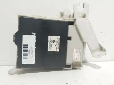 Автозапчастина б/у реле/запоперівник для toyota prius (_w3_) 1.8 hybrid (zvw3_) посилання на oem iam 8922147110 8273047451 