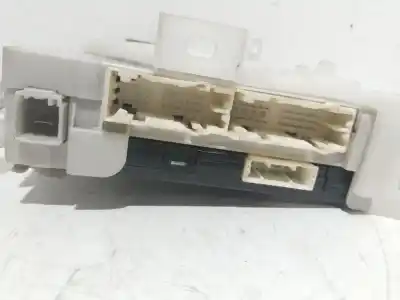 Автозапчастина б/у реле/запоперівник для toyota prius (_w3_) 1.8 hybrid (zvw3_) посилання на oem iam 8922147110 8273047451 