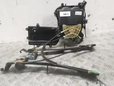 Peça sobressalente para automóvel em segunda mão elevador de vidros dianteiro direito por seat leon (1p1) 1.6 tdi referências oem iam 1p0837402ac