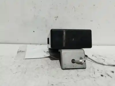 Peça sobressalente para automóvel em segunda mão módulo eletrônico por toyota corolla (_e12_) 2.0 d-4d (cde120r_, cde120l_) referências oem iam 8865002380  