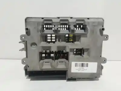 Pezzo di ricambio per auto di seconda mano scatola relè/fusibili per bmw 1 (e87) 120 d riferimenti oem iam bj3a119640  55125981