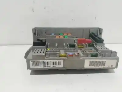Peça sobressalente para automóvel em segunda mão caixa de fusíveis e relés por bmw 3 touring (e91) 320 d referências oem iam 690662104  