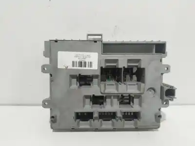 Peça sobressalente para automóvel em segunda mão caixa de fusíveis e relés por bmw 3 touring (e91) 320 d referências oem iam 690662104  