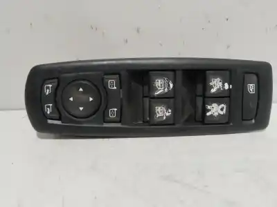 Pièce détachée automobile d'occasion COMMANDE DE LÈVE VITRE AVANT GAUCHE pour RENAULT LAGUNA III  Références OEM IAM 809610006R  