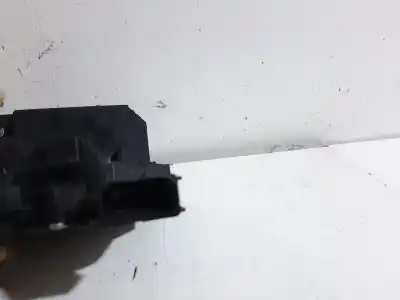 Автозапчастина б/у замок передній праві двері для opel corsa d color edition посилання на oem iam 13431840  