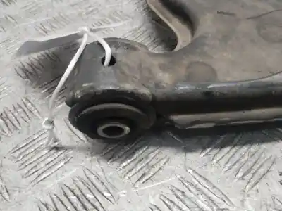 Автозапчастина б/у передній лівий нижний рычаг підвіски для opel astra h (a04) 1.6 (l48) посилання на oem iam 24454477  