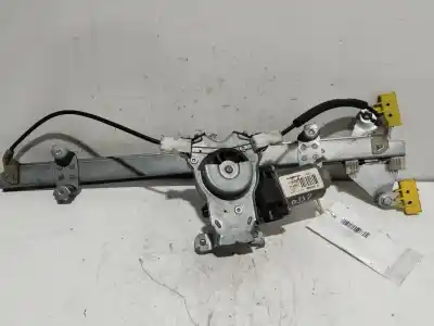 Pezzo di ricambio per auto di seconda mano Alzacristalli Anteriore Destro per NISSAN NOTE (E11E) Acenta Riferimenti OEM IAM 807009U000  