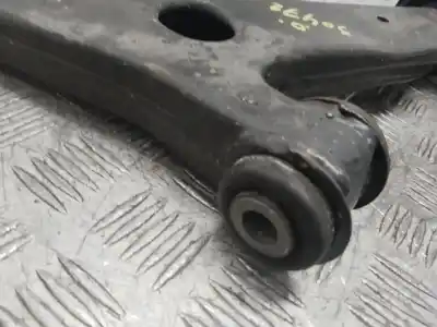 Peça sobressalente para automóvel em segunda mão braço de suspensão inferior dianteiro direito por ford focus iii 1.6 ecoboost referências oem iam 2173539  