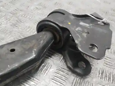 Peça sobressalente para automóvel em segunda mão braço de suspensão inferior dianteiro direito por ford focus iii 1.6 ecoboost referências oem iam 2173539  