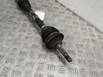 Second-hand car spare part front right transmission for peugeot 206 fastback (2a/c) 1.4 16v oem iam references 3273cs  