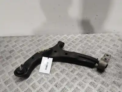Peça sobressalente para automóvel em segunda mão braço de suspensão inferior esquerdo dianteiro por nissan almera tino (v10) 1.8 referências oem iam 54501bu000