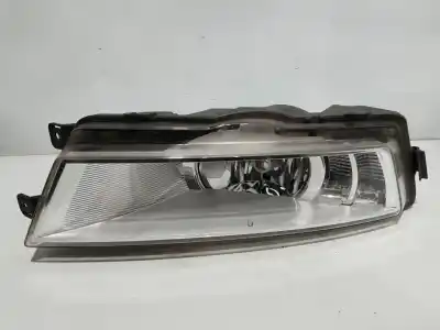 Pezzo di ricambio per auto di seconda mano Luce Fendinebbia Destra per SKODA RAPID (NH3, NK3, NK6) 1.6 TDI Riferimenti OEM IAM 5JA941700B   Pezzo di ricambio per auto di seconda mano Luce Fendinebbia Destra per SKODA RAPID (NH3, NK3, NK6) 1.6 TDI Riferimenti OEM IAM 5JA941700B