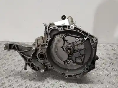 Peça sobressalente para automóvel em segunda mão  por OPEL ASTRA H GTC (A04)  Referências OEM IAM 55561228  