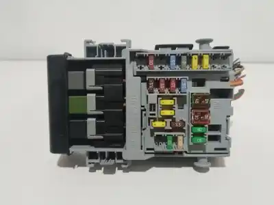 Peça sobressalente para automóvel em segunda mão caixa de fusíveis e relés por chevrolet cruze fastback (j305) 1.7 d referências oem iam 1322786