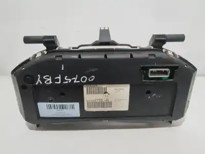 Автозапчастина б/у панель інструментів для renault clio iii (br0/1, cr0/1) 1.5 dci (br17, cr17) посилання на oem iam 8200582705g  