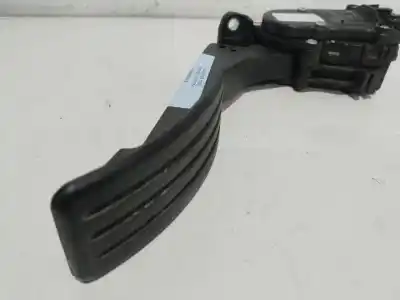 Second-hand car spare part accelerator pedal for dacia sandero ii 1.5 dci oem iam references 8200386506d  