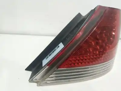 Second-hand car spare part right tailgate light for bmw 7 (e65, e66, e67) 735 i, li oem iam references 011237011238  