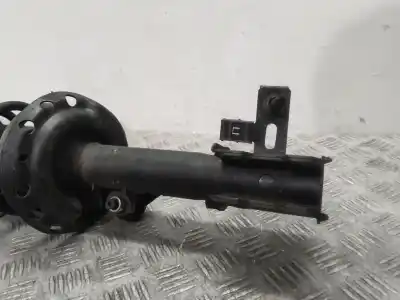 Second-hand car spare part front right shock absorber for opel astra h (a04) 1.7 cdti (l48) oem iam references 22214600  