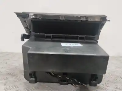 Автозапчастина б/у бардачок для land rover range rover (lm) td6 hse посилання на oem iam 8262214  