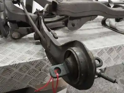 Автозапчастина б/у задня вісь для kia ceed tourer (cd) 1.6 crdi 136 посилання на oem iam 55410j7aa0  