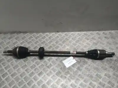 Second-hand car spare part front right transmission for dacia sandero ii 1.5 dci oem iam references 391006331r