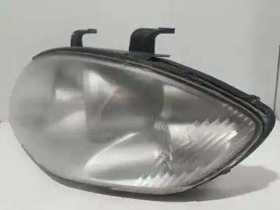 Автозапчасти б/у левая фара за ssangyong rodius i 2.7 xdi ссылки oem iam 8310121201  edx 82320-21031