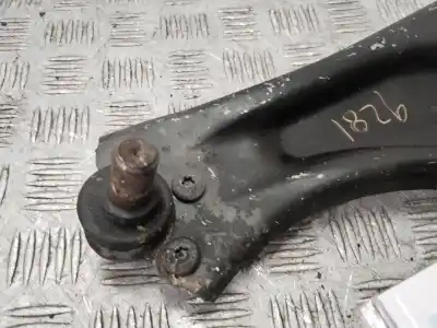 Peça sobressalente para automóvel em segunda mão braço de suspensão inferior esquerdo dianteiro por citroen c3 1.4 referências oem iam 3520v1  