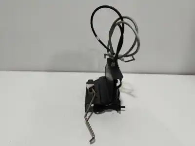 Second-hand car spare part rear right door lock for ssangyong rodius i 2.7 xdi oem iam references 7132021004  