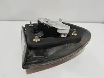 Second-hand car spare part left tailgate light for volvo v40 ranchera familiar (645) 1.9 di oem iam references 285901  