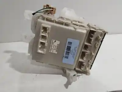 Second-hand car spare part FUSE BOX UNIT for TOYOTA PRIUS LIFTBACK (_W2_)  OEM IAM references 8273047290  