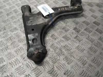 Second-hand car spare part Front Left Lower Suspension Arm for OPEL ASTRA H (A04) 1.6 (L48) OEM IAM references 5352029  