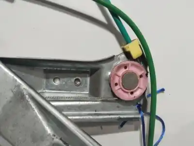 Second-hand car spare part passenger side right window regulator for opel corsa e expression oem iam references 541613212  