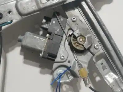 Pezzo di ricambio per auto di seconda mano alzacristalli anteriore destro per bmw 3 (e46) 320 i riferimenti oem iam 51337020660  