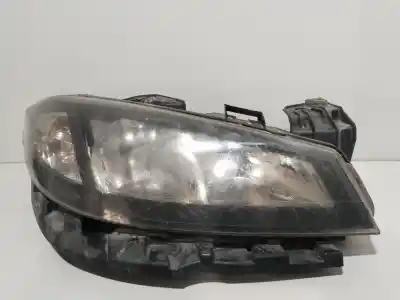 Gebrauchtes Autoersatzteil RECHTER SCHEINWERFER zum RENAULT LAGUNA II (BG0/1_) 1.6 16V (BG1G, BG1H) OEM-IAM-Referenzen 89900470  