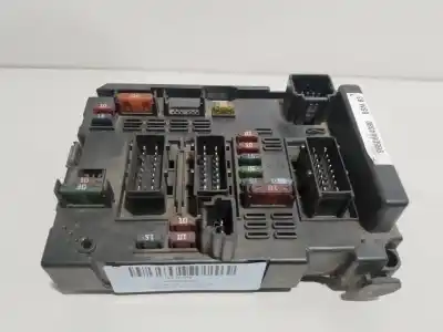 Pièce détachée automobile d'occasion BOÎTES À FUSIBLES pour PEUGEOT 307 (3A/C)  Références OEM IAM 9650664080  