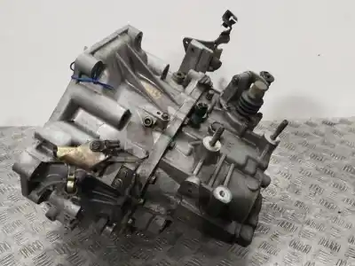 Автозапчастина б/у коробка передач для mazda 6 hatchback (gg) 2.0 di (gg14) посилання на oem iam ac021701xc  