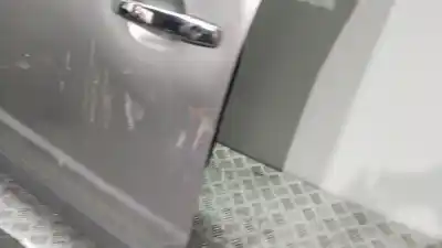 Second-hand car spare part left front door for opel antara a (l07) 2.0 cdti oem iam references 4808464  