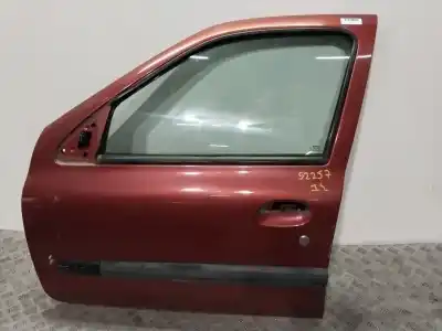 Peça sobressalente para automóvel em segunda mão porta da frente esquerda por renault clio ii (bb_, cb_) 1.5 dci (b/cb03) referências oem iam 7751472474