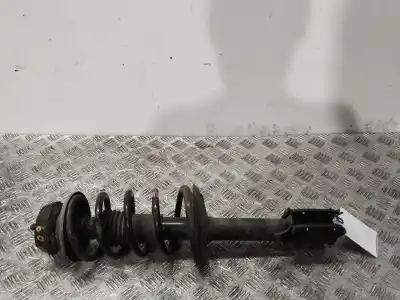 Second-hand car spare part front right shock absorber for dacia sandero ii 1.5 dci oem iam references 543029600r