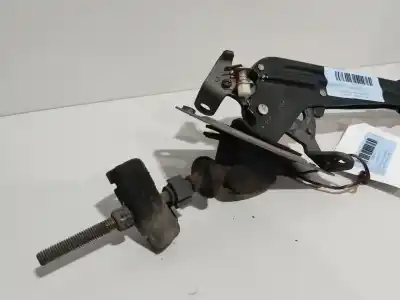 Автозапчастина б/у важіль ручного гальма для renault twingo i (c06_) 1.2 (c066, c068) посилання на oem iam 8200711812  