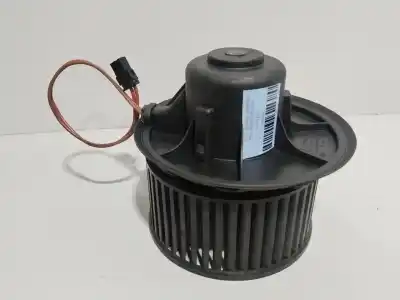 Pezzo di ricambio per auto di seconda mano MOTORE DI RISCALDAMENTO per RENAULT TWINGO I (C06_) 1.2 (C066, C068) Riferimenti OEM IAM 52479327  