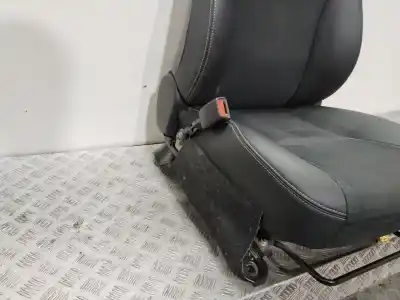 Автозапчастина б/у ліве передне сиділо для toyota prius (_w3_) 1.8 hybrid (zvw3_) посилання на oem iam   