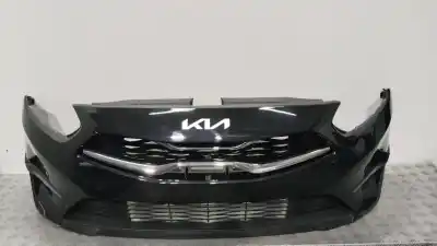 Pezzo di ricambio per auto di seconda mano PARAURTI ANTERIORE per KIA CEED TOURER (CD) 1.6 CRDI 136 Riferimenti OEM IAM 86511J7DA0  