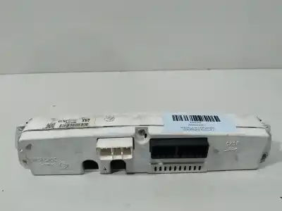 İkinci el araba yedek parçası çok fonksiyonlu ekran için ssangyong rodius i 2.7 xdi oem iam referansları 8025021341  