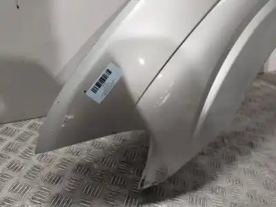 İkinci el araba yedek parçası sol ön çamurluk için ssangyong rodius i 2.7 xdi oem iam referansları 5181121000  