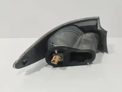 Автозапчасти б/у правый задний фонарь за mazda 6 hatchback (gg) 2.0 di (gg14) ссылки oem iam 22061971  