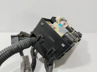 Second-hand car spare part fuse box unit for ford focus iii 1.6 tdci oem iam references 1943789  